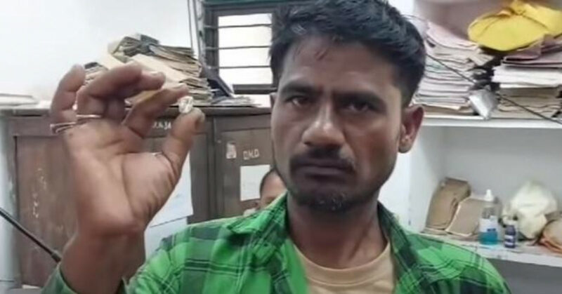 Labourer Finds 19.22-Carat Diamond Worth $95,000 in Madhya Pradesh gound
