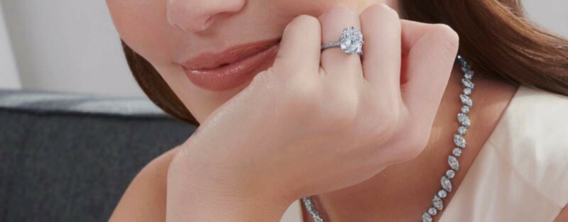 Platinum Guild International Releases Trend Report for Engagement Rings  platinum jewelry gallery 1